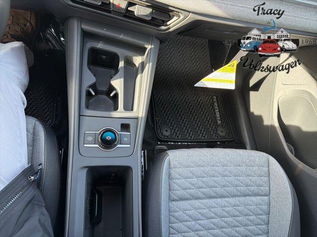 new 2026 Volkswagen Tiguan car, priced at $32,203