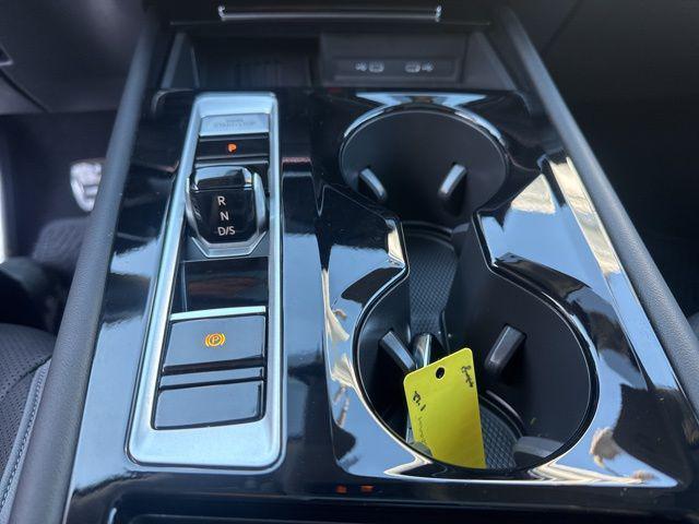 used 2025 Volkswagen Atlas car, priced at $43,561