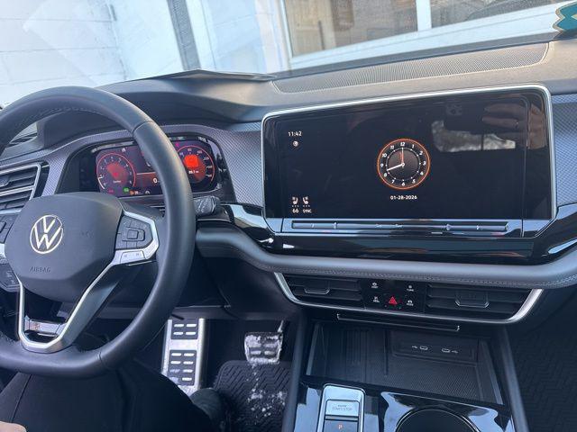 used 2025 Volkswagen Atlas car, priced at $43,561