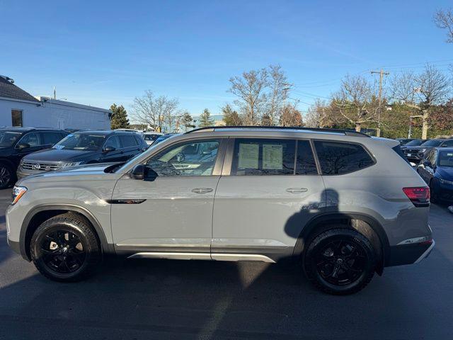 used 2025 Volkswagen Atlas car, priced at $43,561