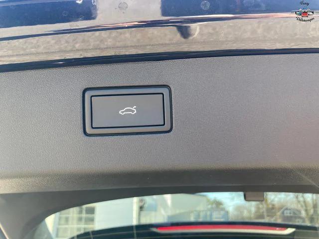 new 2026 Volkswagen Tiguan car, priced at $35,003