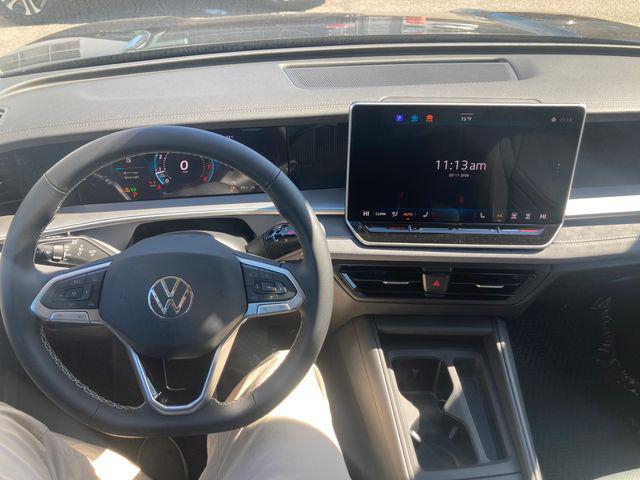 new 2026 Volkswagen Tiguan car, priced at $34,098