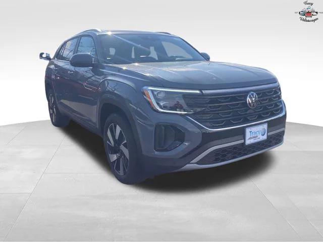 new 2026 Volkswagen Atlas Cross Sport car, priced at $44,854