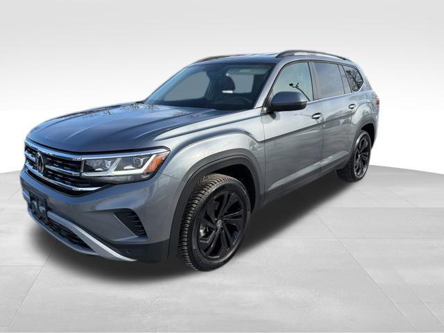 used 2023 Volkswagen Atlas car, priced at $30,735