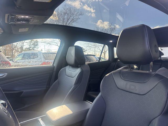 used 2025 Volkswagen ID.4 car, priced at $34,987