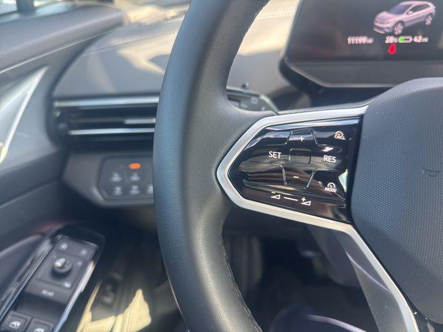 used 2025 Volkswagen ID.4 car, priced at $34,987