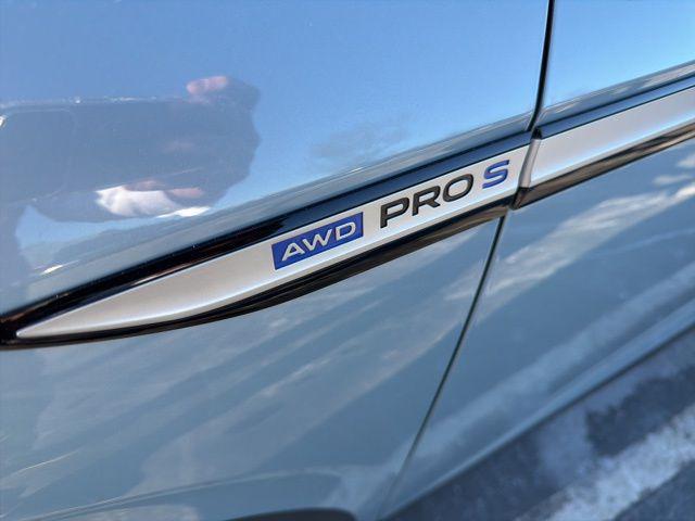 used 2025 Volkswagen ID.4 car, priced at $34,987