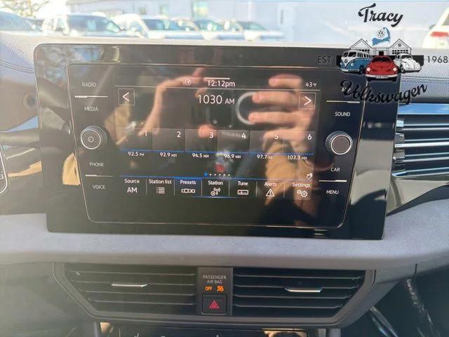 new 2025 Volkswagen Jetta car, priced at $25,253