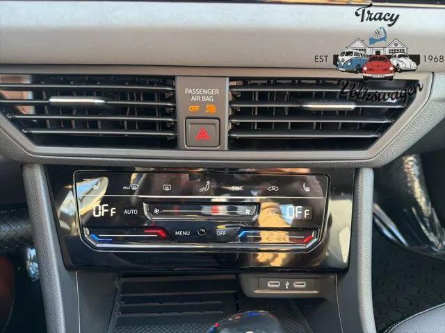 new 2025 Volkswagen Jetta car, priced at $25,253