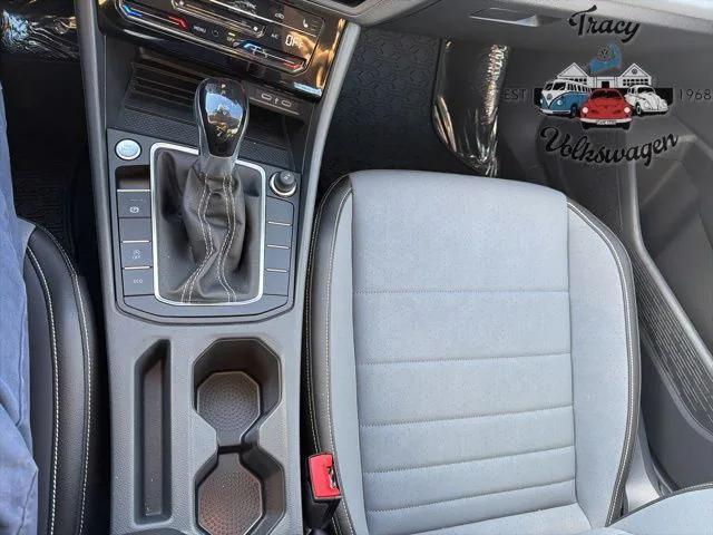 new 2025 Volkswagen Jetta car, priced at $25,253