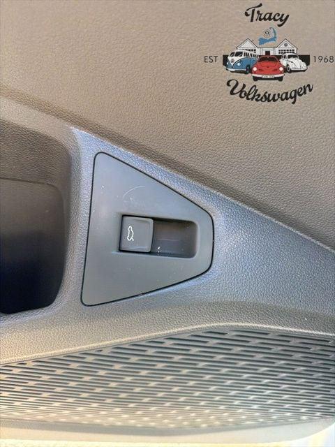 new 2025 Volkswagen Jetta car, priced at $25,253