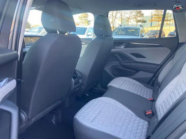 new 2026 Volkswagen Tiguan car, priced at $32,392