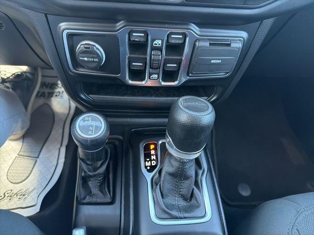 used 2021 Jeep Gladiator car, priced at $31,987
