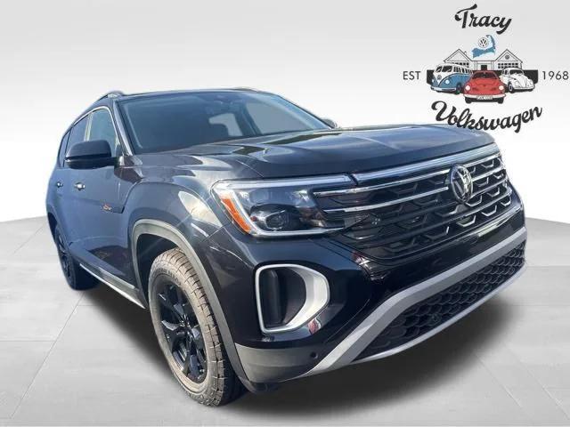 new 2026 Volkswagen Atlas car, priced at $48,500