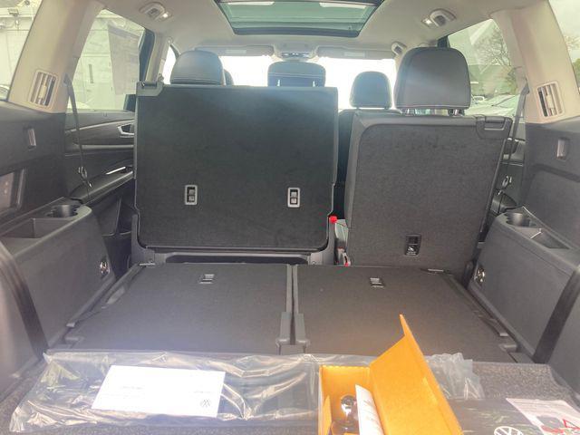 new 2026 Volkswagen Atlas car, priced at $51,238