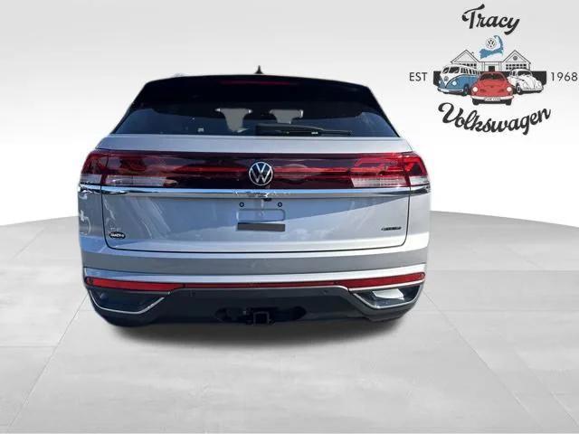 new 2026 Volkswagen Atlas Cross Sport car, priced at $44,191