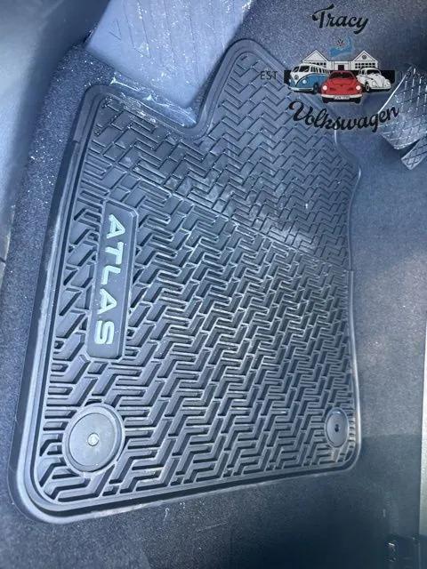 new 2026 Volkswagen Atlas Cross Sport car, priced at $44,191