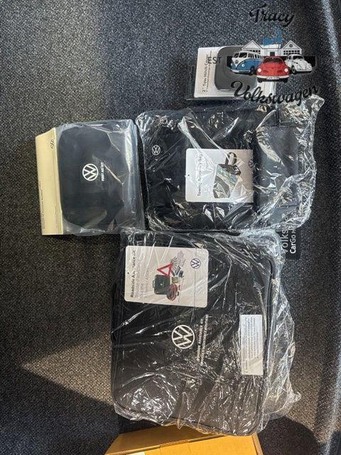 new 2026 Volkswagen Atlas Cross Sport car, priced at $44,751