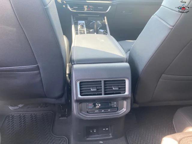 new 2026 Volkswagen Atlas car, priced at $49,175