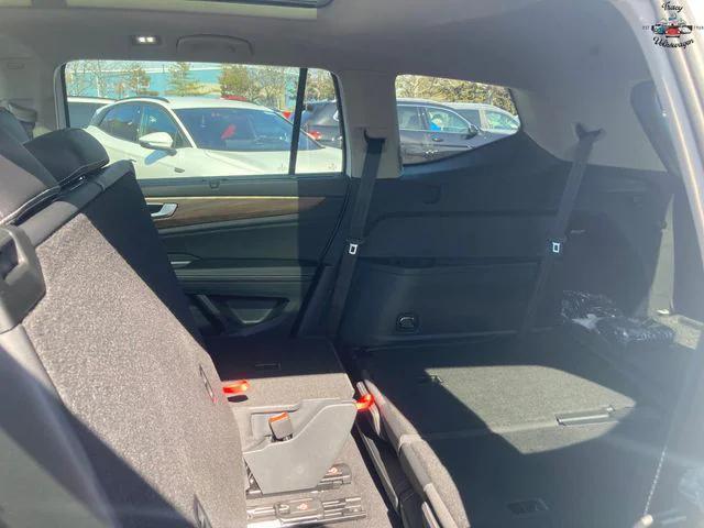 new 2026 Volkswagen Atlas car, priced at $49,175