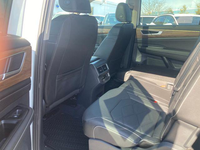 new 2026 Volkswagen Atlas car, priced at $47,270
