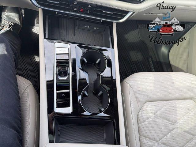 new 2026 Volkswagen Atlas car, priced at $48,720