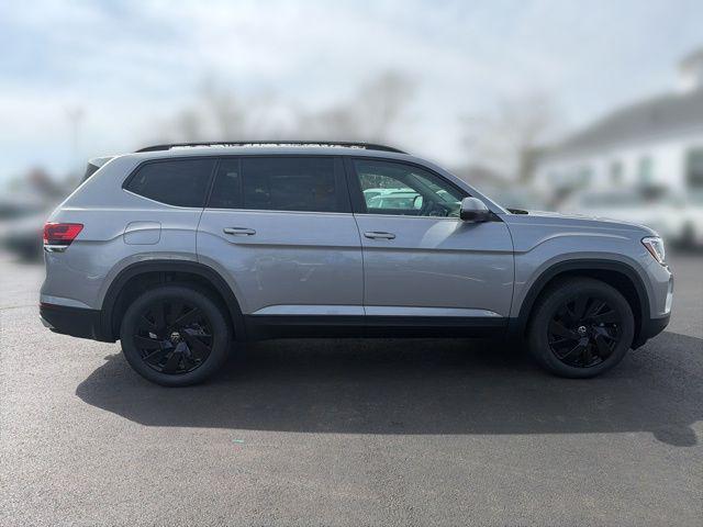 new 2026 Volkswagen Atlas car, priced at $46,815