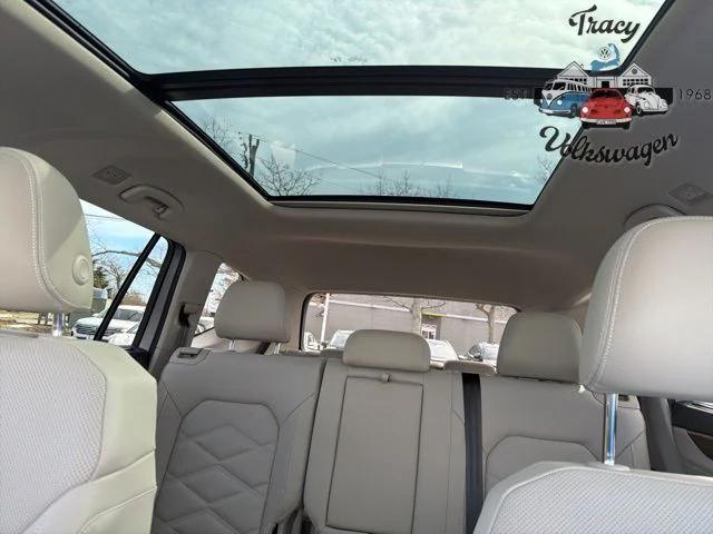 new 2026 Volkswagen Atlas car, priced at $48,720