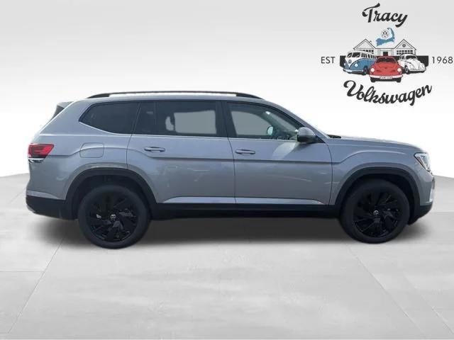 new 2026 Volkswagen Atlas car, priced at $48,720