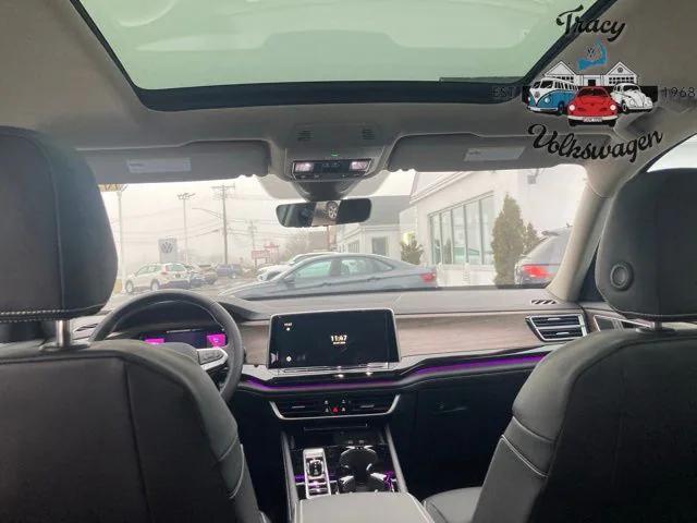 new 2026 Volkswagen Atlas car, priced at $51,800