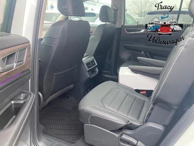 new 2026 Volkswagen Atlas car, priced at $51,800
