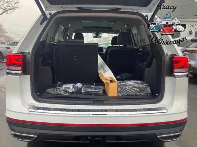 new 2026 Volkswagen Atlas car, priced at $51,800