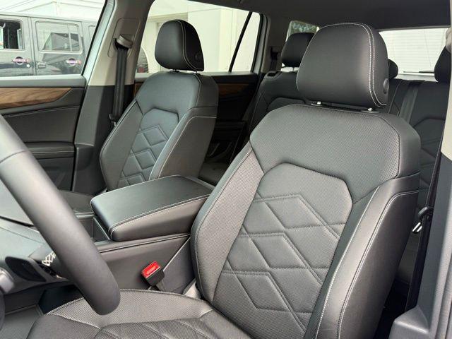 new 2026 Volkswagen Atlas car, priced at $41,809