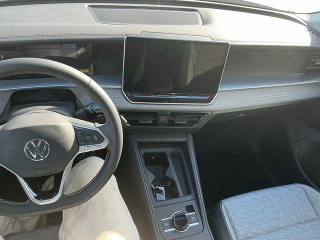 new 2026 Volkswagen Tiguan car, priced at $32,290