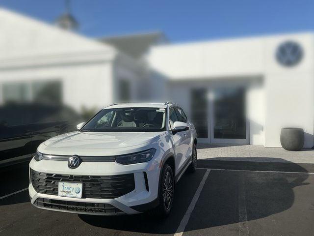 new 2026 Volkswagen Tiguan car, priced at $32,290
