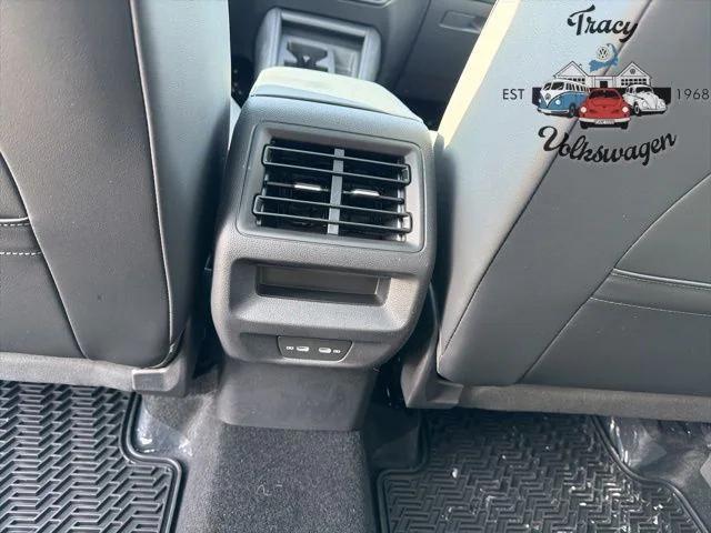 new 2026 Volkswagen Tiguan car, priced at $37,492