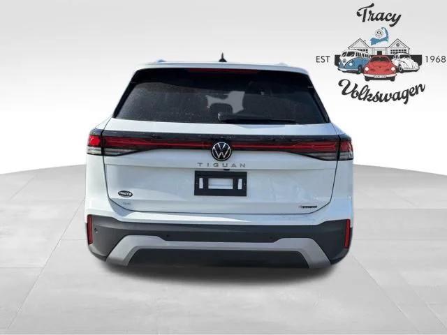 new 2026 Volkswagen Tiguan car, priced at $37,492