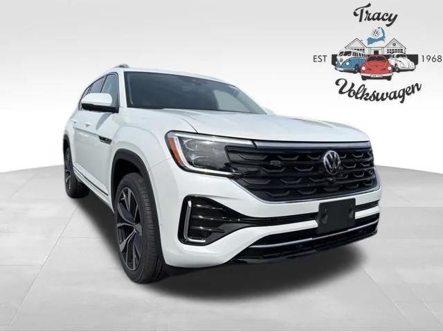 new 2026 Volkswagen Atlas car, priced at $57,398