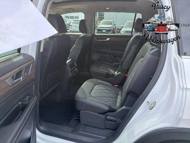 new 2026 Volkswagen Atlas car, priced at $57,398