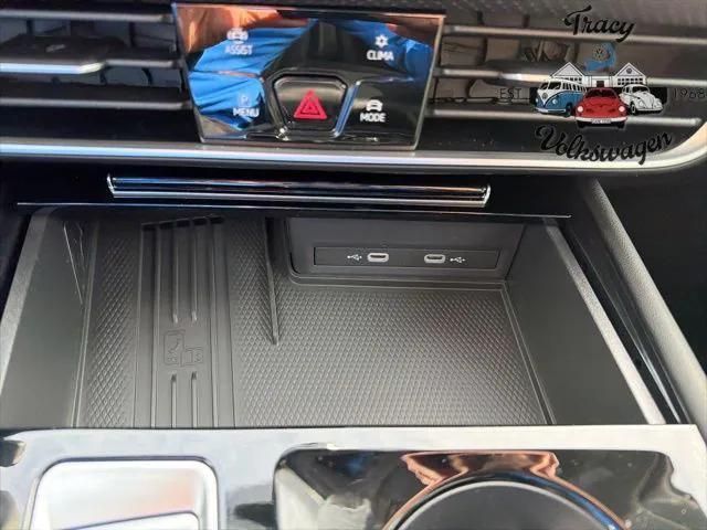 new 2026 Volkswagen Atlas car, priced at $57,398