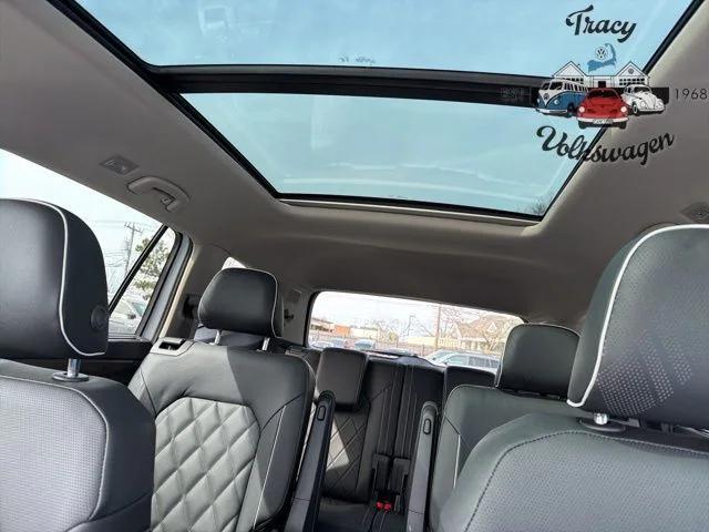 new 2026 Volkswagen Atlas car, priced at $57,398