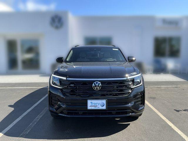 new 2026 Volkswagen Atlas Cross Sport car, priced at $48,491