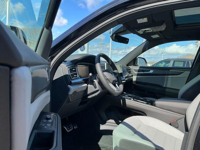 new 2026 Volkswagen Atlas Cross Sport car, priced at $48,491