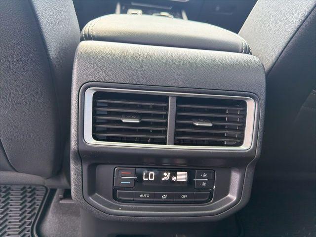 new 2026 Volkswagen Atlas car, priced at $47,500