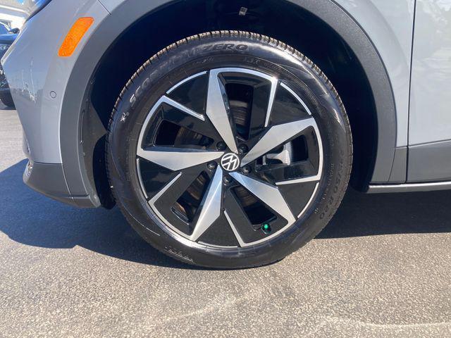used 2024 Volkswagen ID.4 car, priced at $29,898