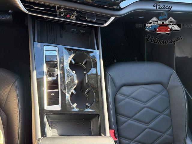 new 2026 Volkswagen Atlas car, priced at $48,500