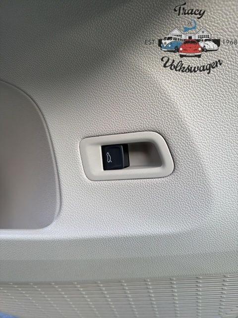 new 2026 Volkswagen Atlas car, priced at $52,998