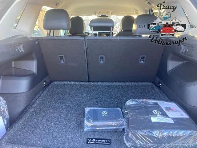 new 2026 Volkswagen Tiguan car, priced at $35,408