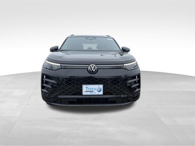 new 2026 Volkswagen Tiguan car, priced at $39,048