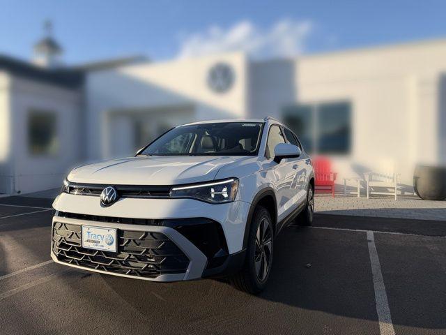 new 2026 Volkswagen Taos car, priced at $31,411
